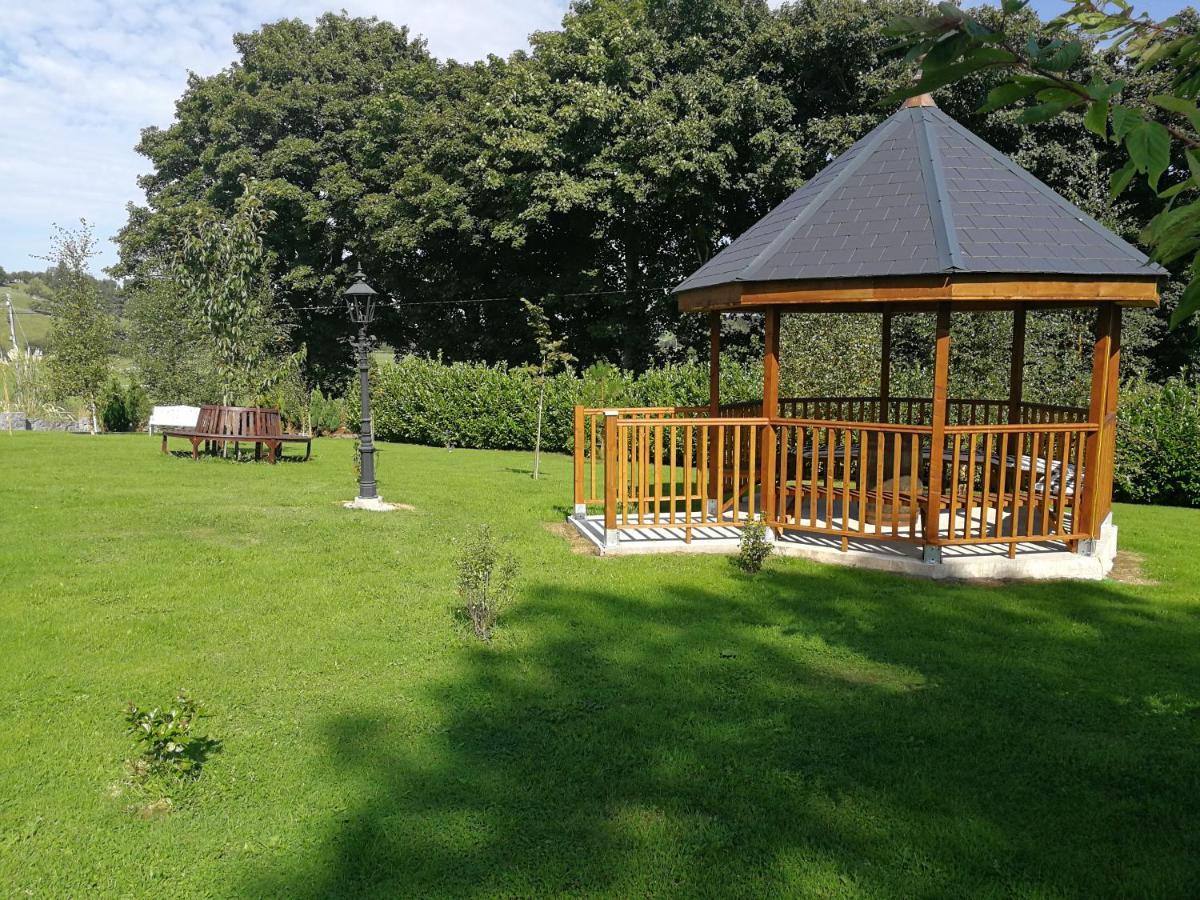 Tower View Lodge Ennis Buitenkant foto
