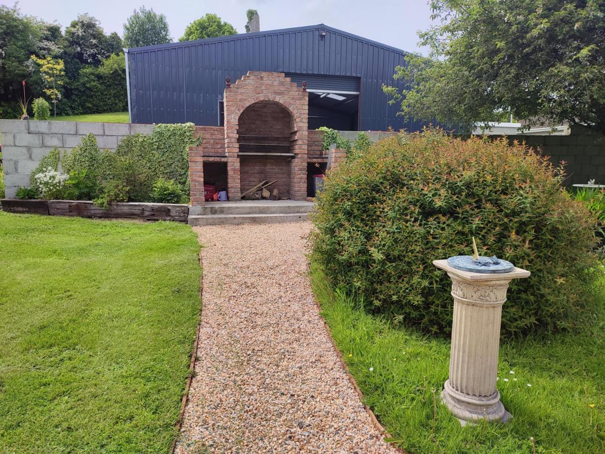 Tower View Lodge Ennis Buitenkant foto